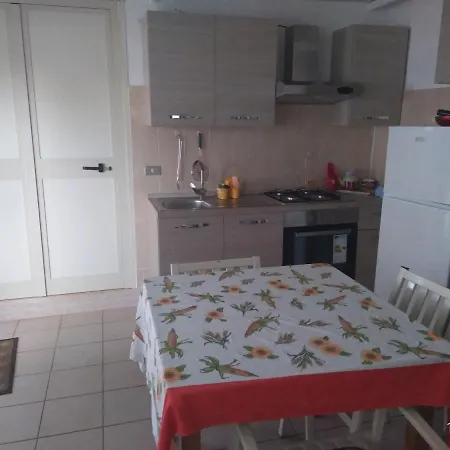 Casa Leone Con Terrazza Apartment